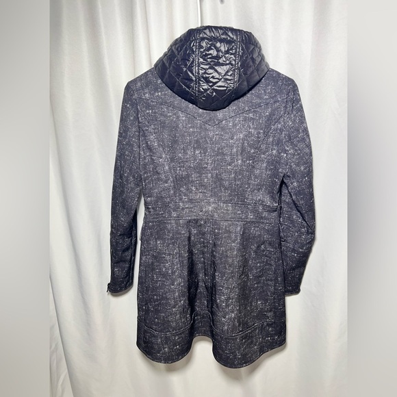 Guess Black & White Hooded Jacket | XS - Picture 5 of 11